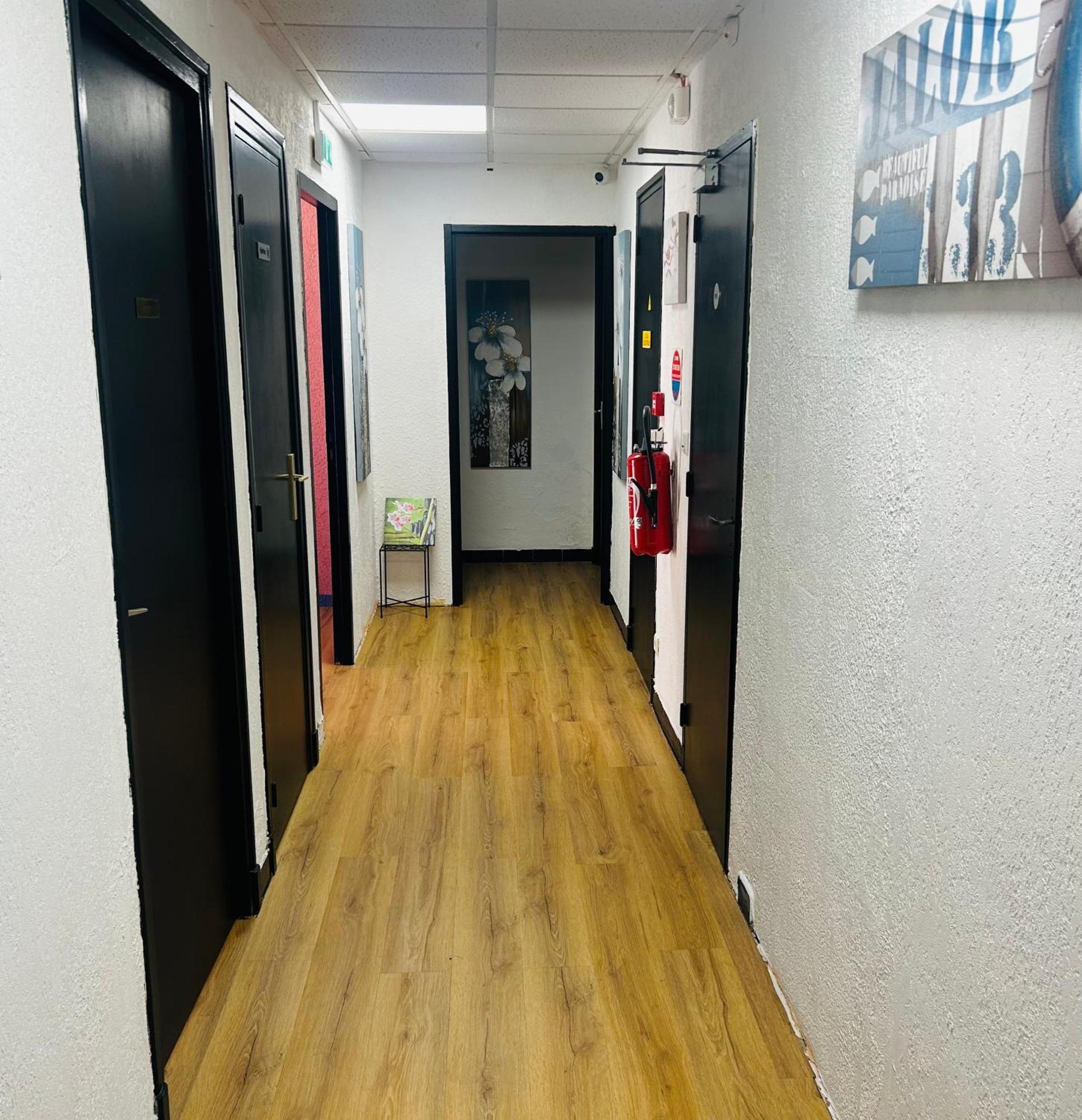 Hotel L'Acropole Nissan-lez-Enserune Eksteriør bilde